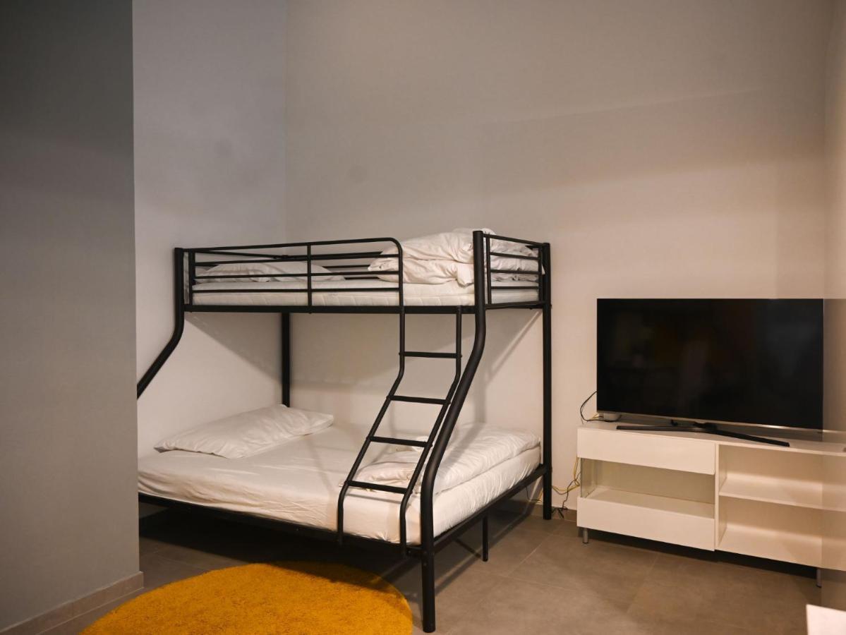 Charming Domicile Wien Allerheiligenplatzアパートメント エクステリア 写真