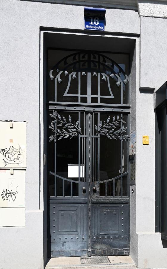 Charming Domicile Wien Allerheiligenplatzアパートメント エクステリア 写真